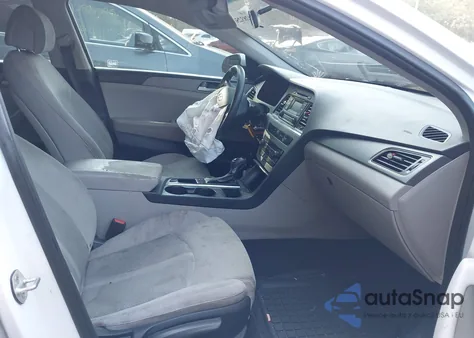 2015 Hyundai Sonata Se from USA, damaged, VIN 5NPE24AF5FH161644